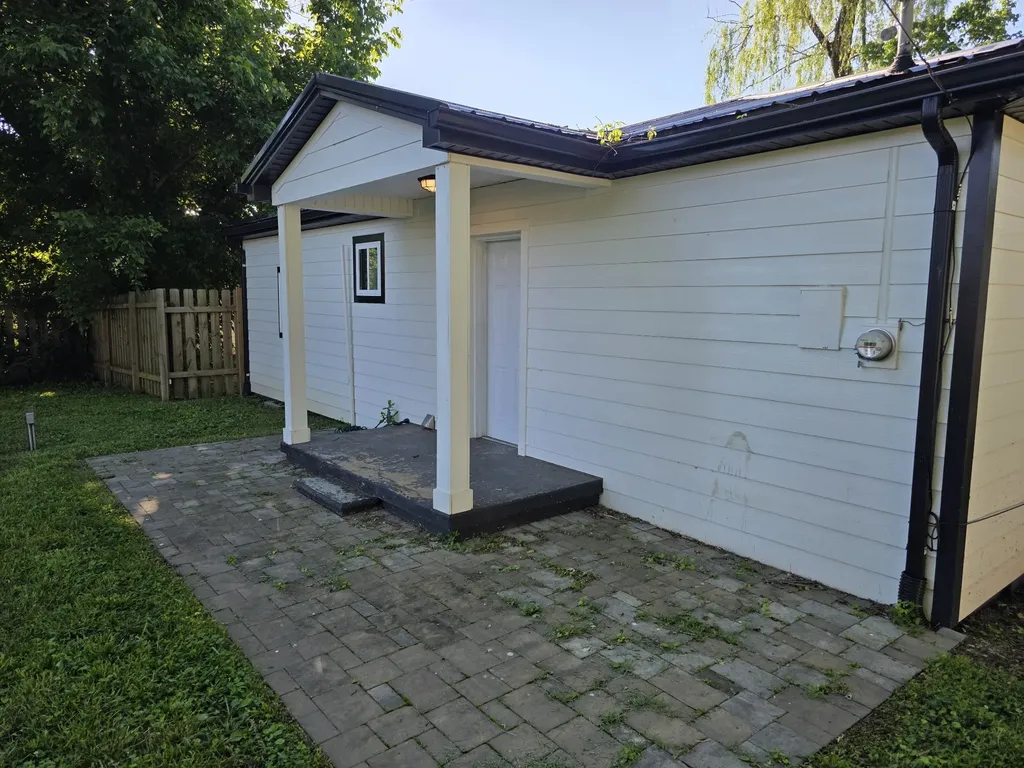 8988 Lyles Road Lyles TN 37098