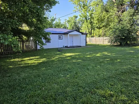 8988 Lyles Road Lyles TN 37098