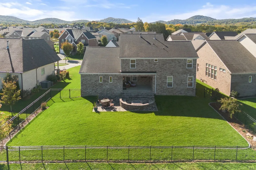 3231 Bradfield Drive Nolensville TN 37135
