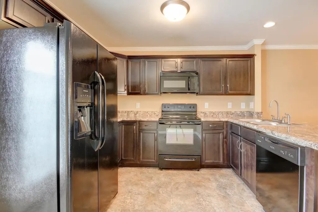 310 Sam Houston Circle Clarksville TN 37040