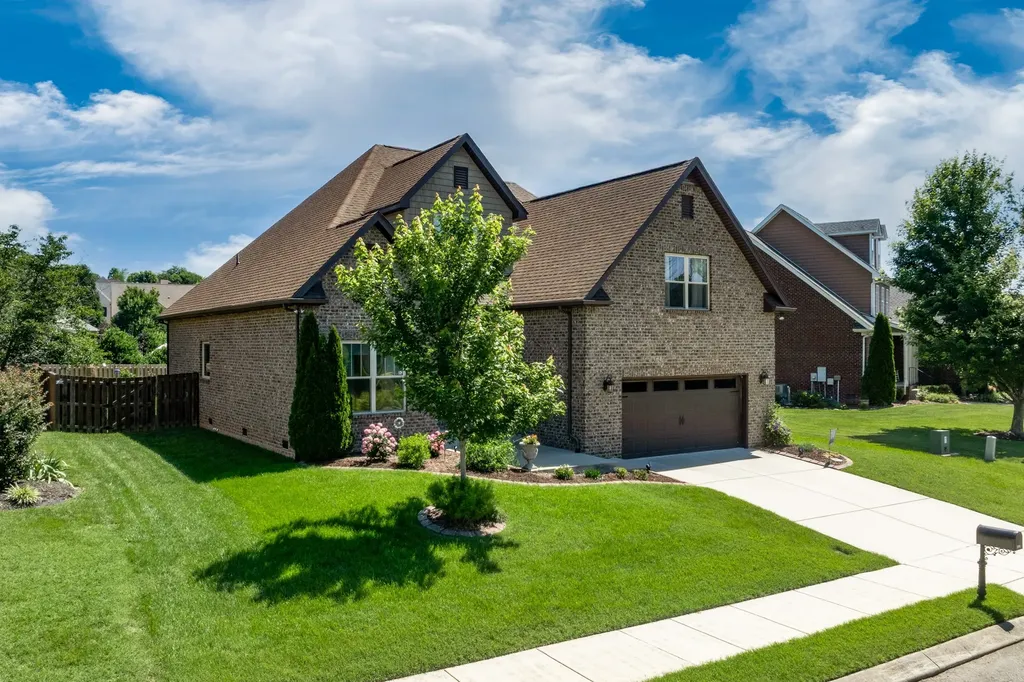 3018 Dogwood Trail Spring Hill TN 37174
