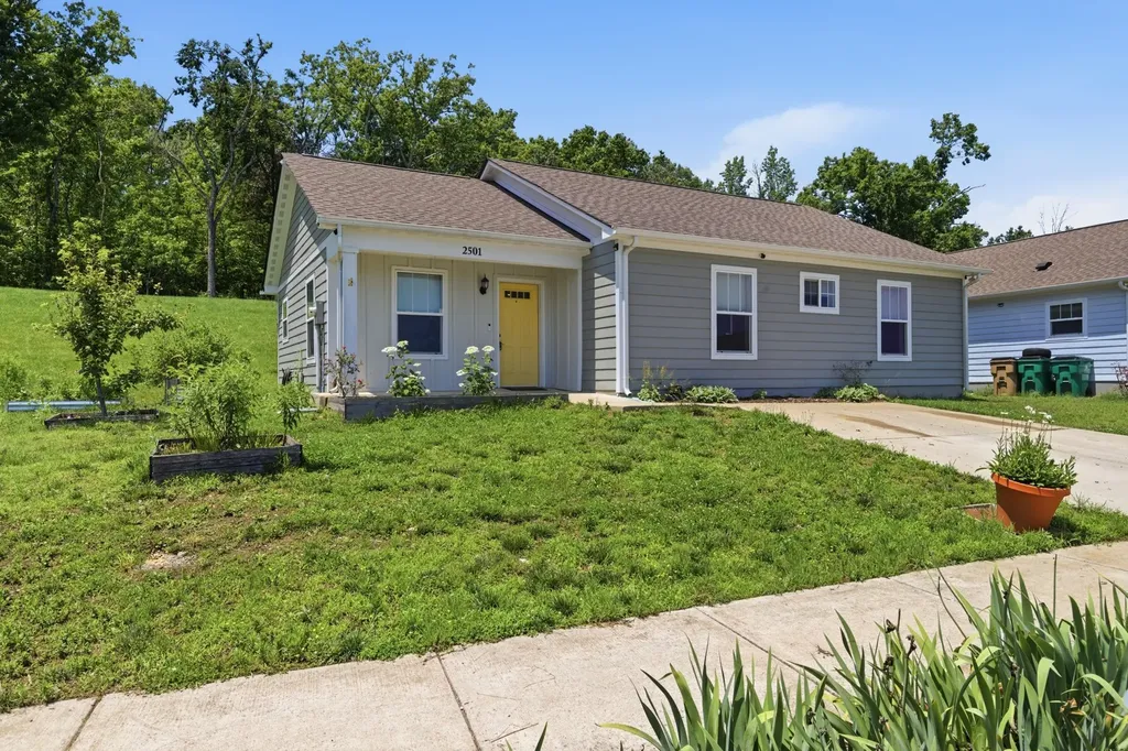 2501 Vista Lane Nashville TN 37207