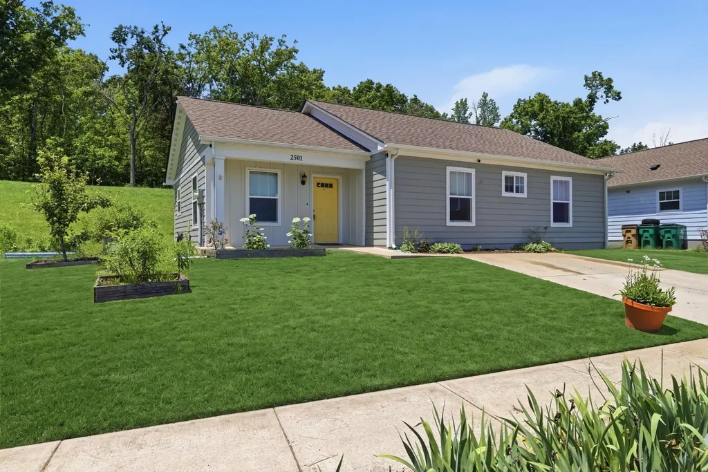2501 Vista Lane Nashville TN 37207