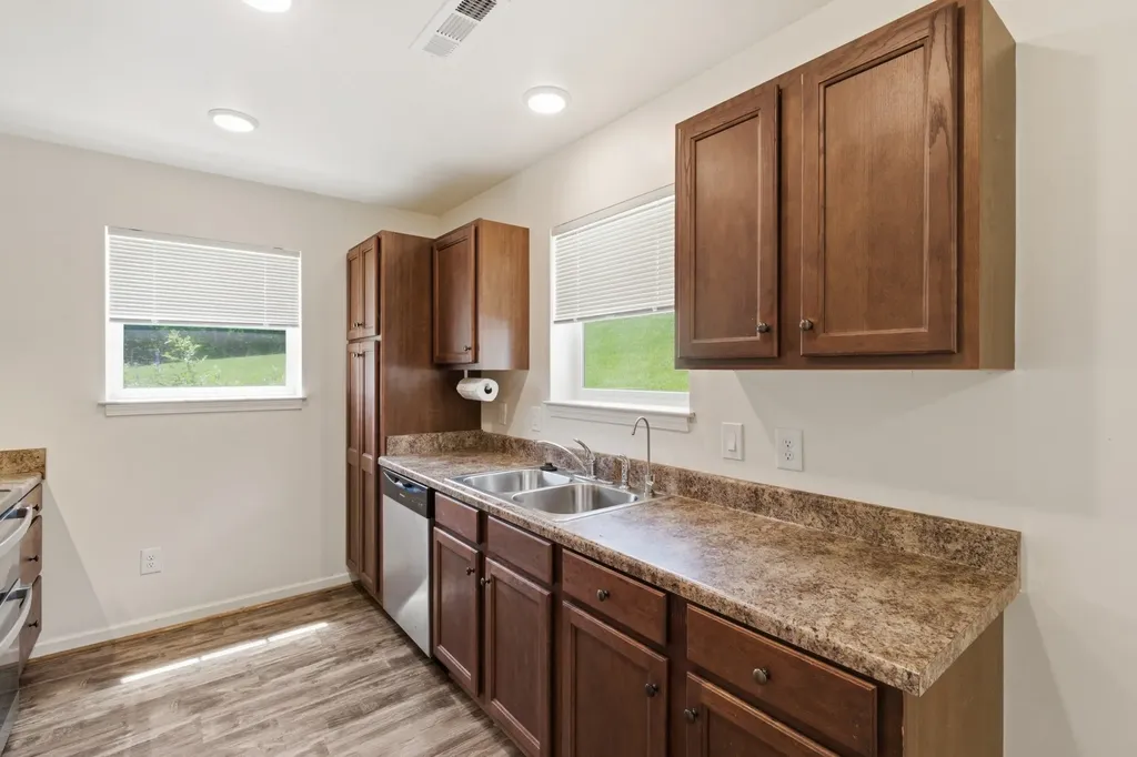 2501 Vista Lane Nashville TN 37207