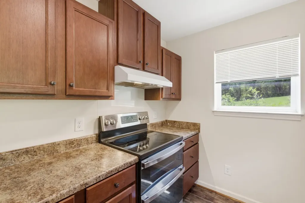 2501 Vista Lane Nashville TN 37207