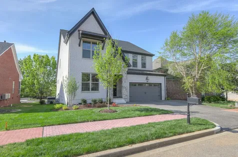 1087 Isaac Franklin Drive Gallatin TN 37066