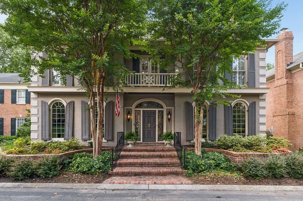 79 Concord Park, W Nashville TN 37205
