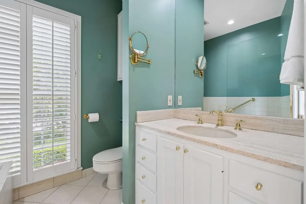 79 Concord Park, W Nashville TN 37205