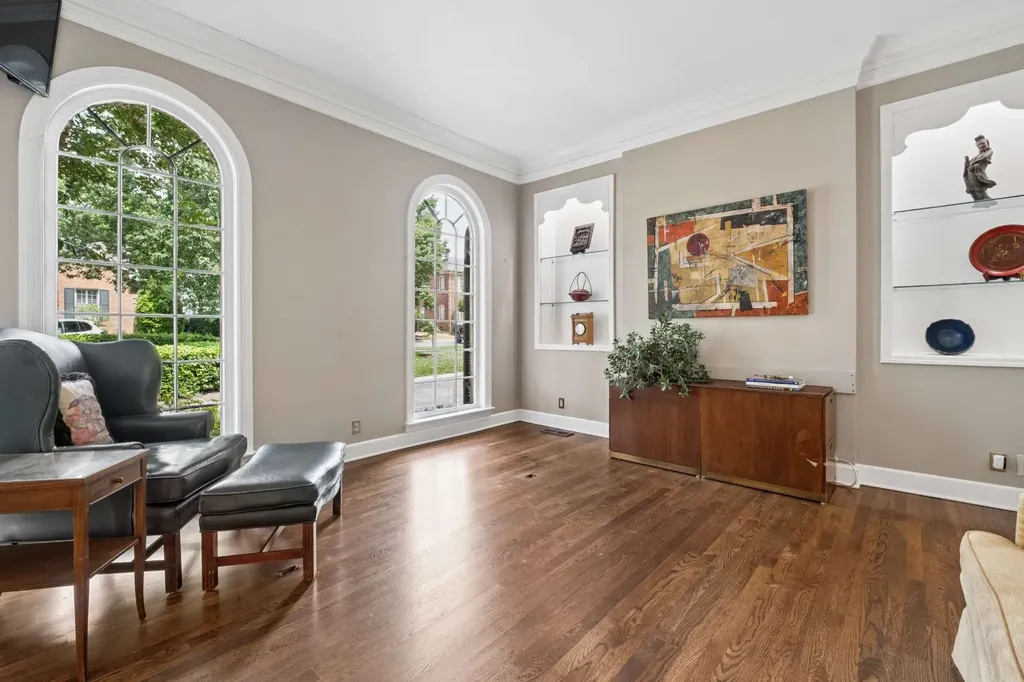 79 Concord Park, W Nashville TN 37205