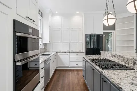 79 Concord Park, W Nashville TN 37205