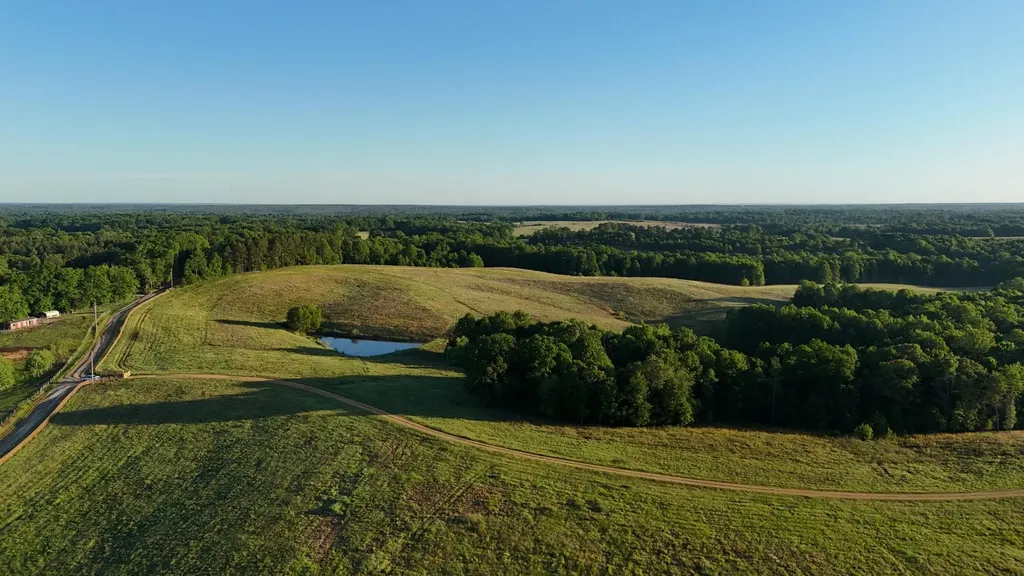 7 Mile Ridge Road Indian Mound TN 37079