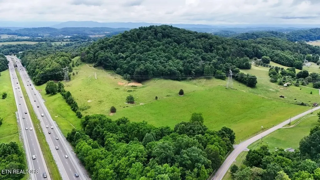 26 Frog Level Road Johnson City TN 37615