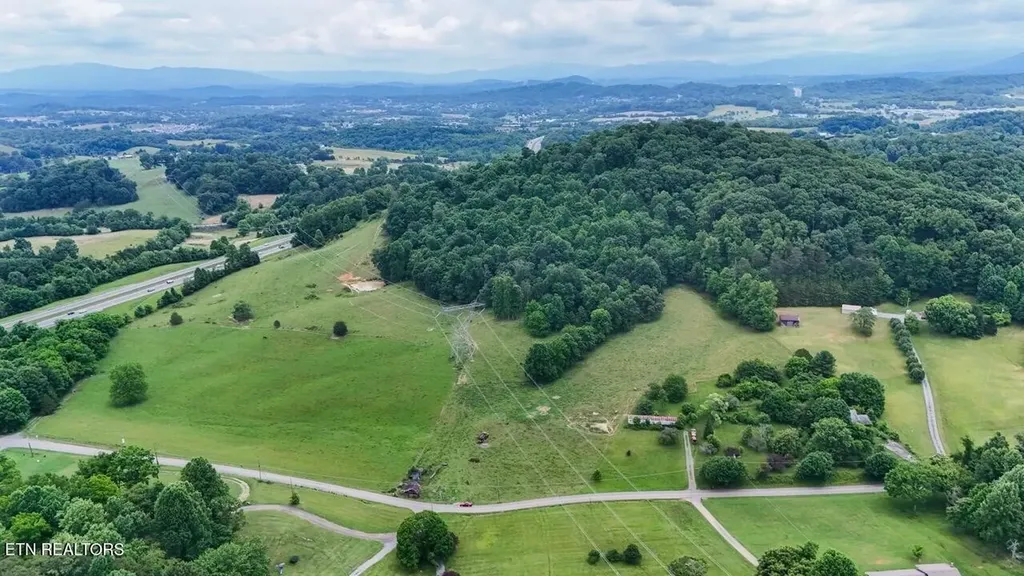 26 Frog Level Road Johnson City TN 37615