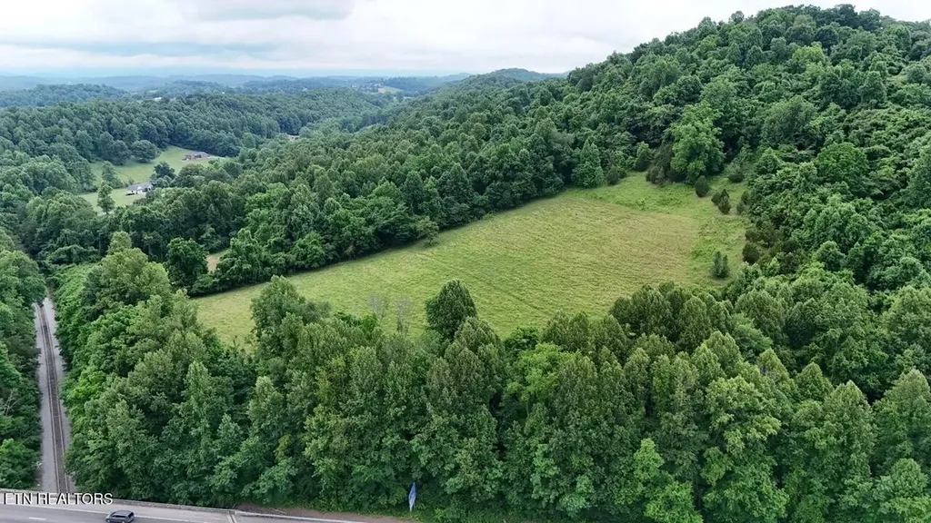 26 Frog Level Road Johnson City TN 37615