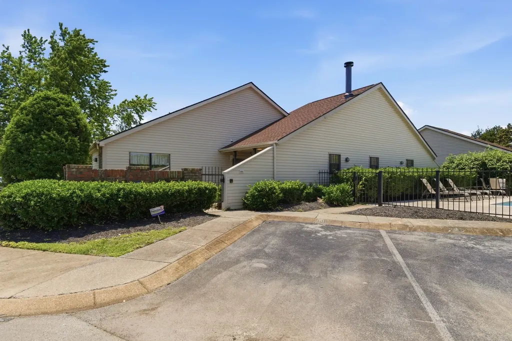 301 Laurel Hill Drive Old Hickory TN 37138