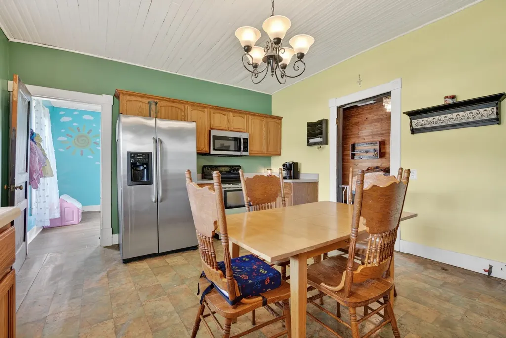 4225 New Harmony Road Hartsville TN 37074