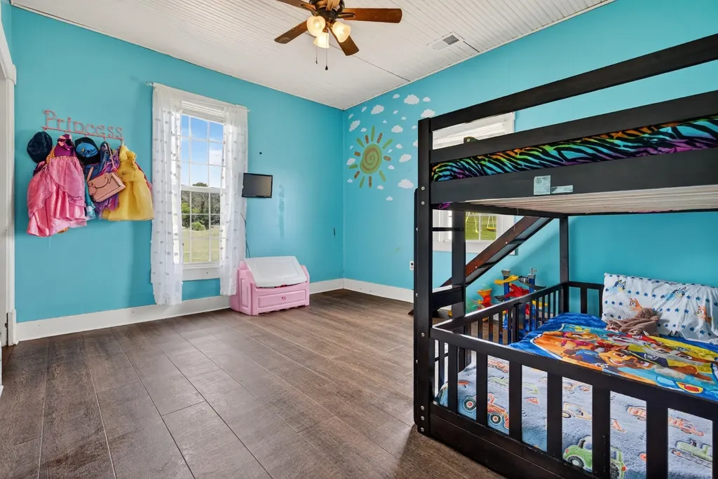 4225 New Harmony Road Hartsville TN 37074