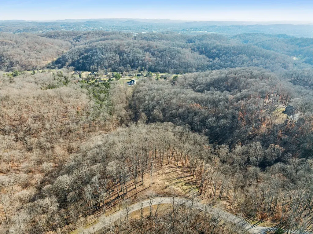 7640 Chipmunk Lane Nashville TN 37221