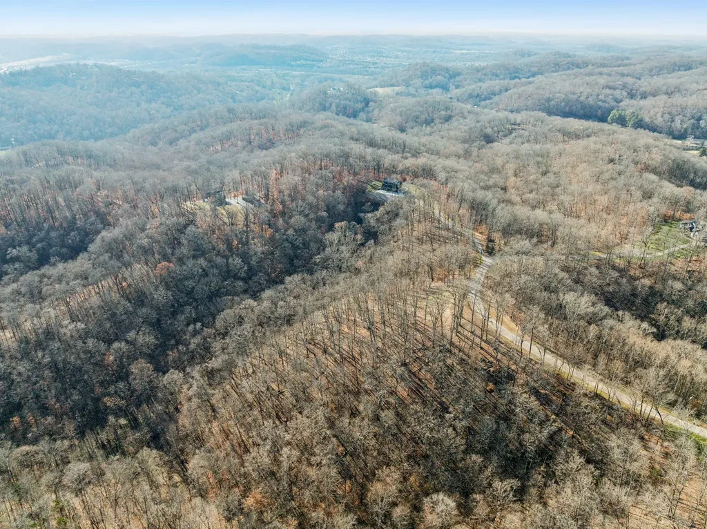 7640 Chipmunk Lane Nashville TN 37221