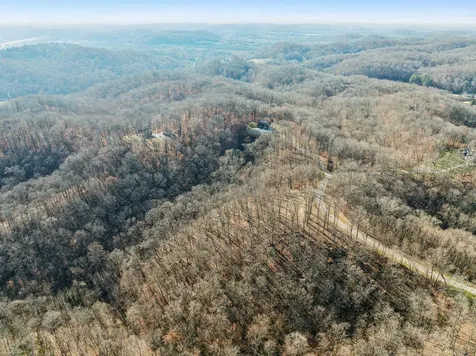 7640 Chipmunk Lane Nashville TN 37221