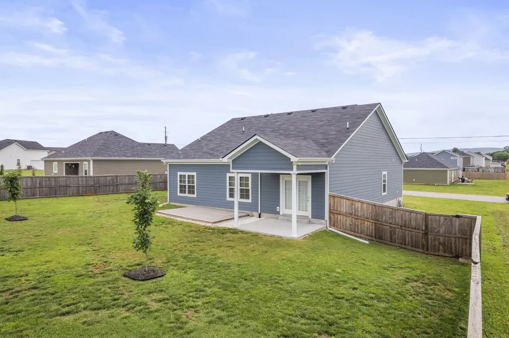 579 Mimosa Drive Decherd TN 37324