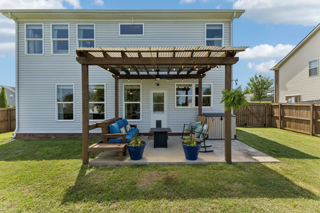3041 Commonwealth Drive Spring Hill TN 37174