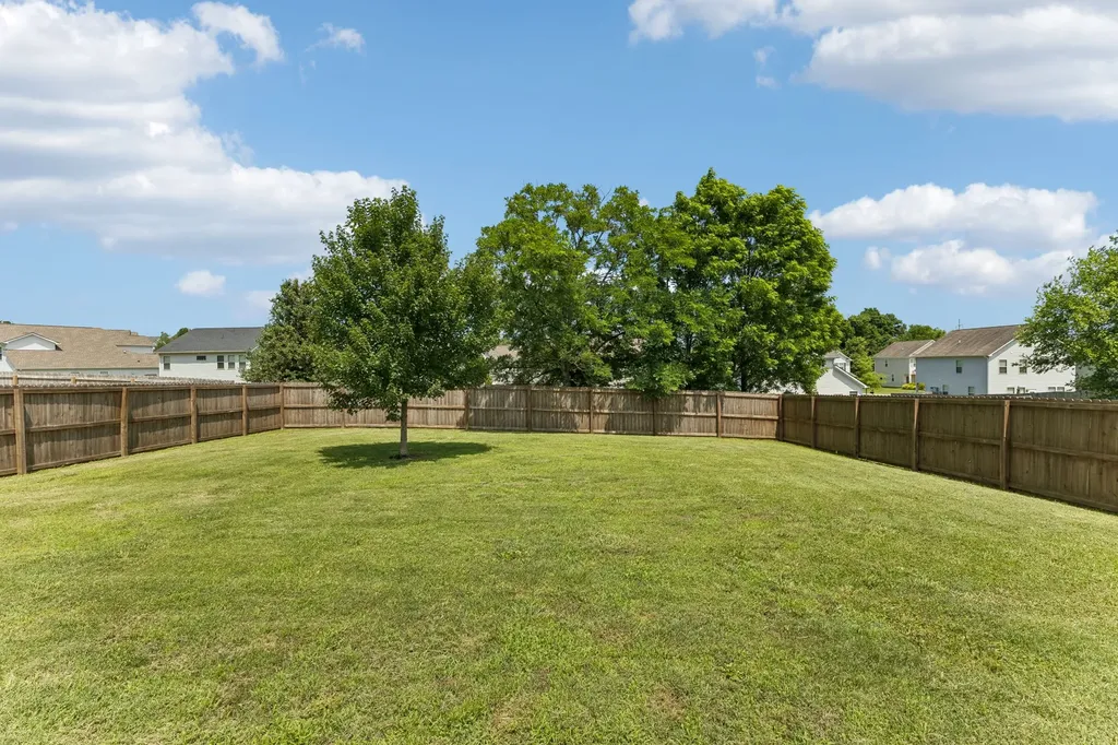 3041 Commonwealth Drive Spring Hill TN 37174