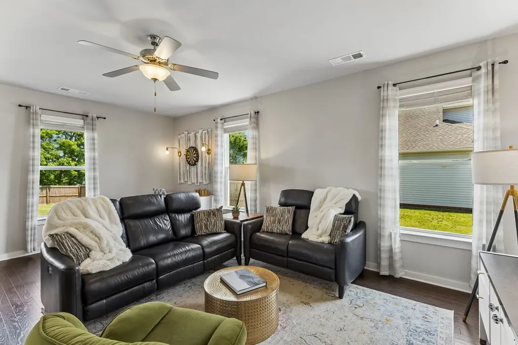 3041 Commonwealth Drive Spring Hill TN 37174
