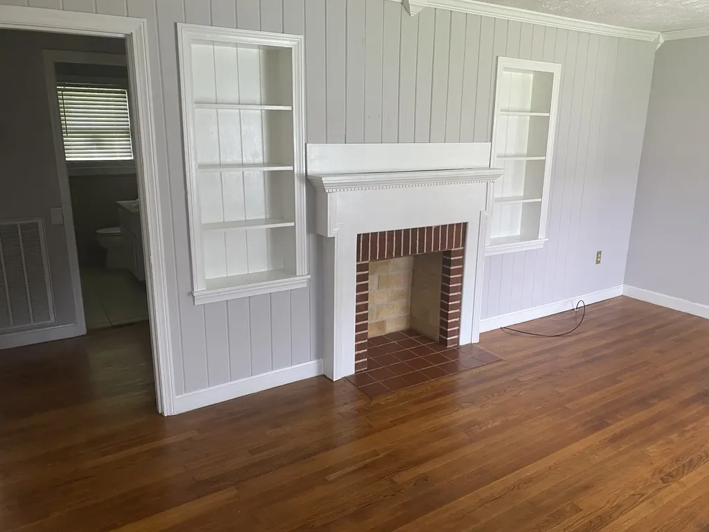 454 White Avenue Henderson TN 38340