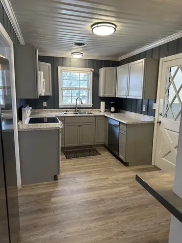 454 White Avenue Henderson TN 38340
