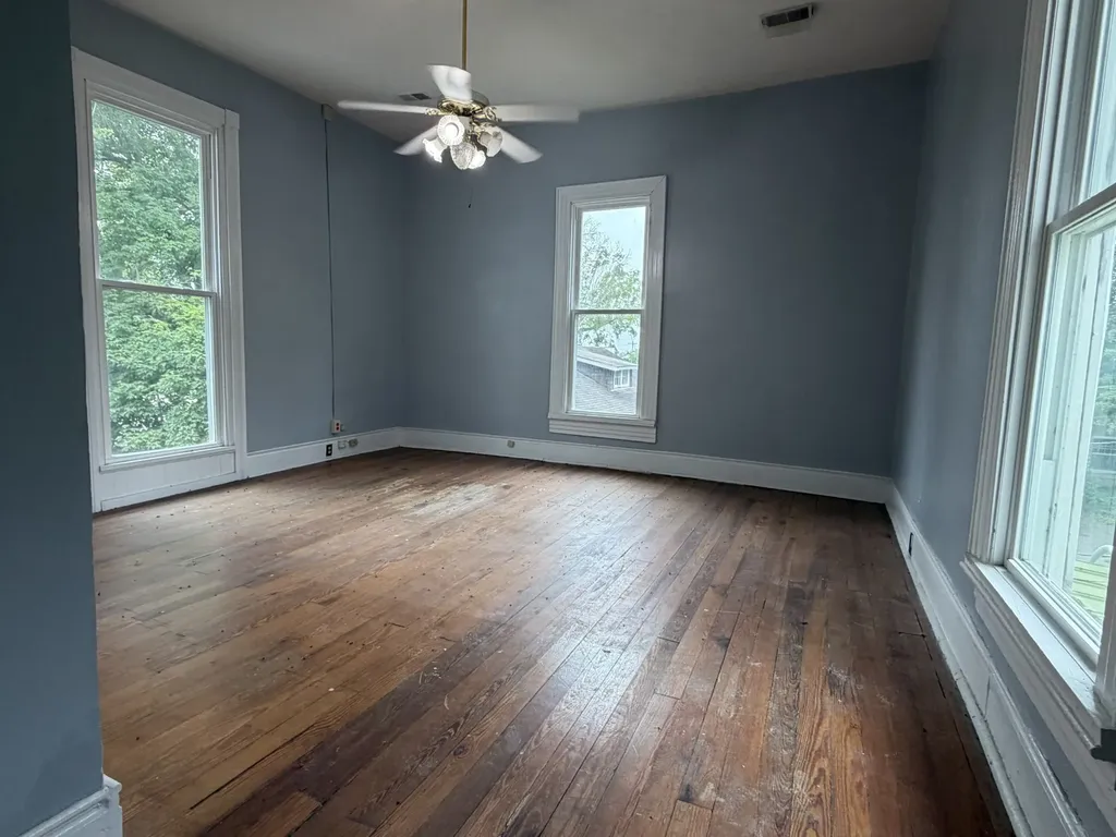 432 E Main Street Gallatin TN 37066