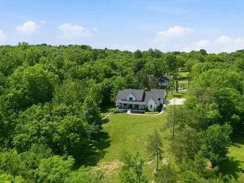 6000 Costello Farm Pvt Lane Thompsons Station TN 37179