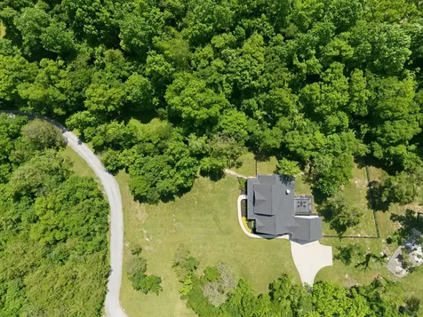 6000 Costello Farm Pvt Lane Thompsons Station TN 37179