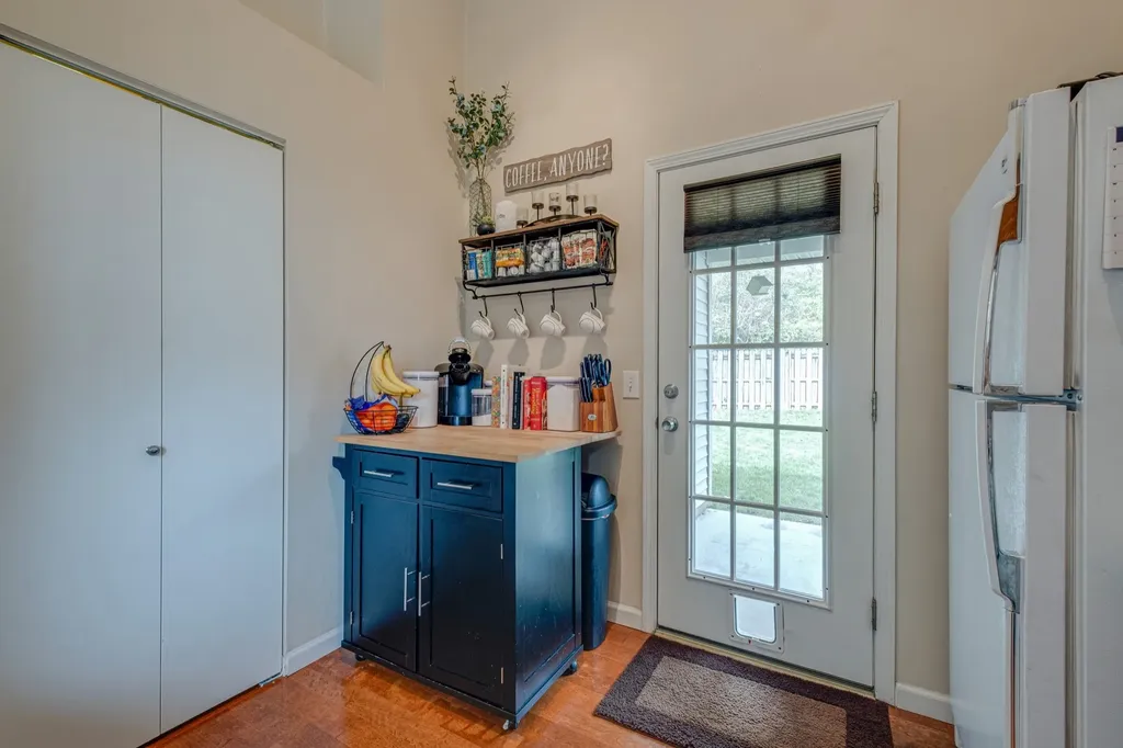 4002 Farmingham Woods Drive Hermitage TN 37076