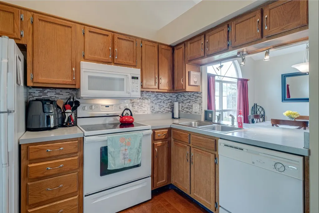 4002 Farmingham Woods Drive Hermitage TN 37076