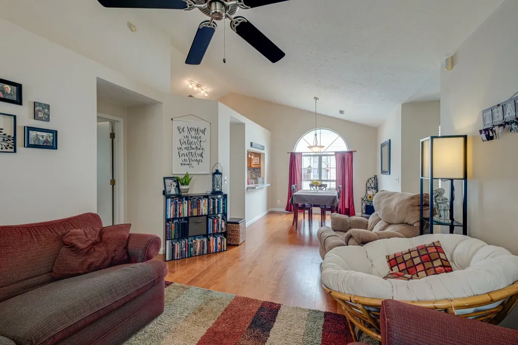4002 Farmingham Woods Drive Hermitage TN 37076
