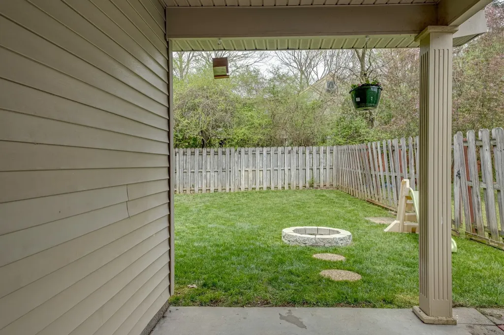 4002 Farmingham Woods Drive Hermitage TN 37076