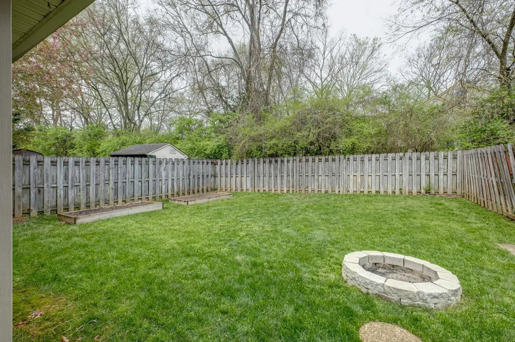 4002 Farmingham Woods Drive Hermitage TN 37076