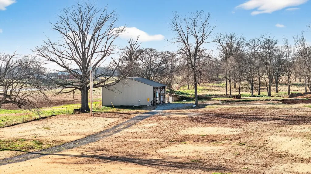 5002 Homer Worsham Road Springfield TN 37172