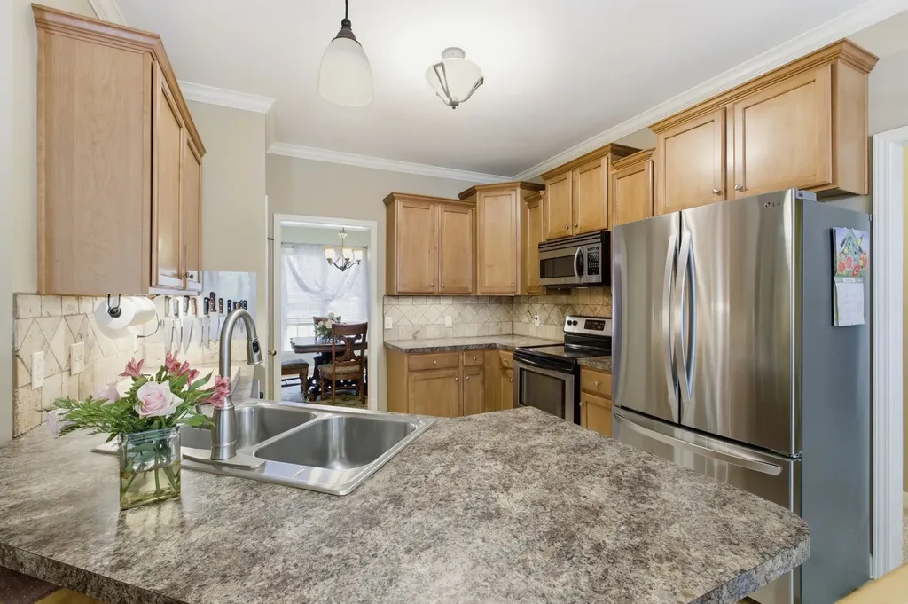126 Savo Bay Hendersonville TN 37075