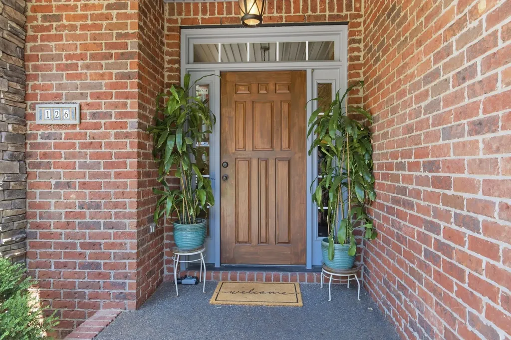 126 Savo Bay Hendersonville TN 37075