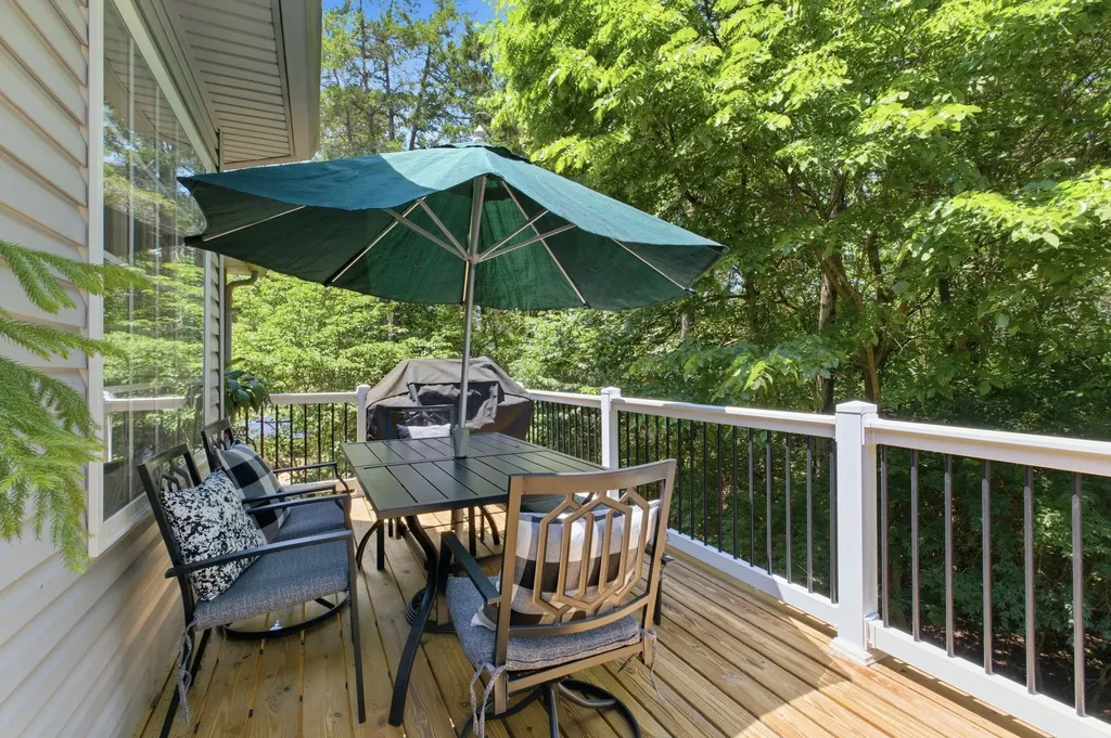 126 Savo Bay Hendersonville TN 37075