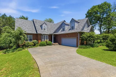 126 Savo Bay Hendersonville TN 37075