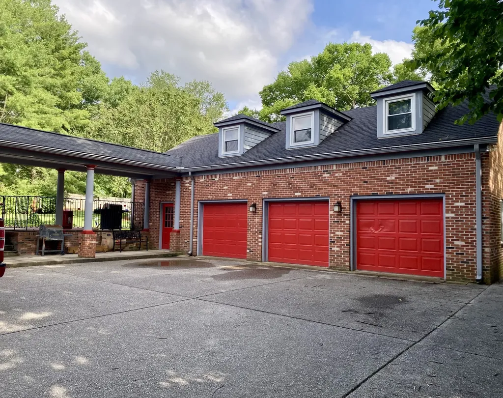 1206 Holly Hill Drive Franklin TN 37064