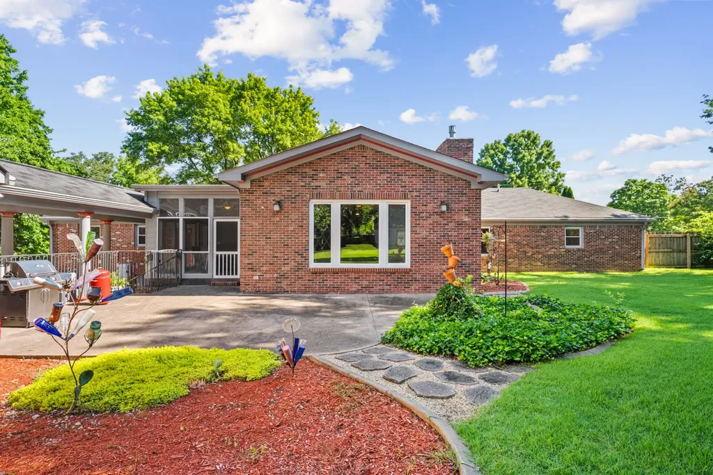 1206 Holly Hill Drive Franklin TN 37064