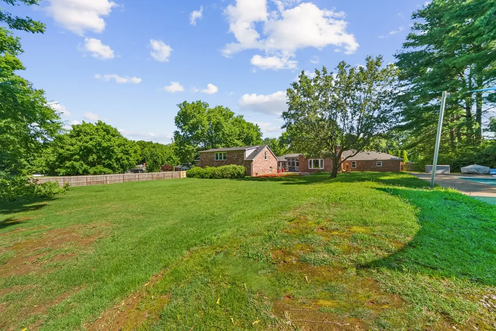 1206 Holly Hill Drive Franklin TN 37064