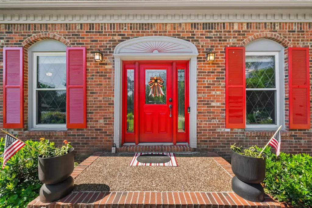 1206 Holly Hill Drive Franklin TN 37064