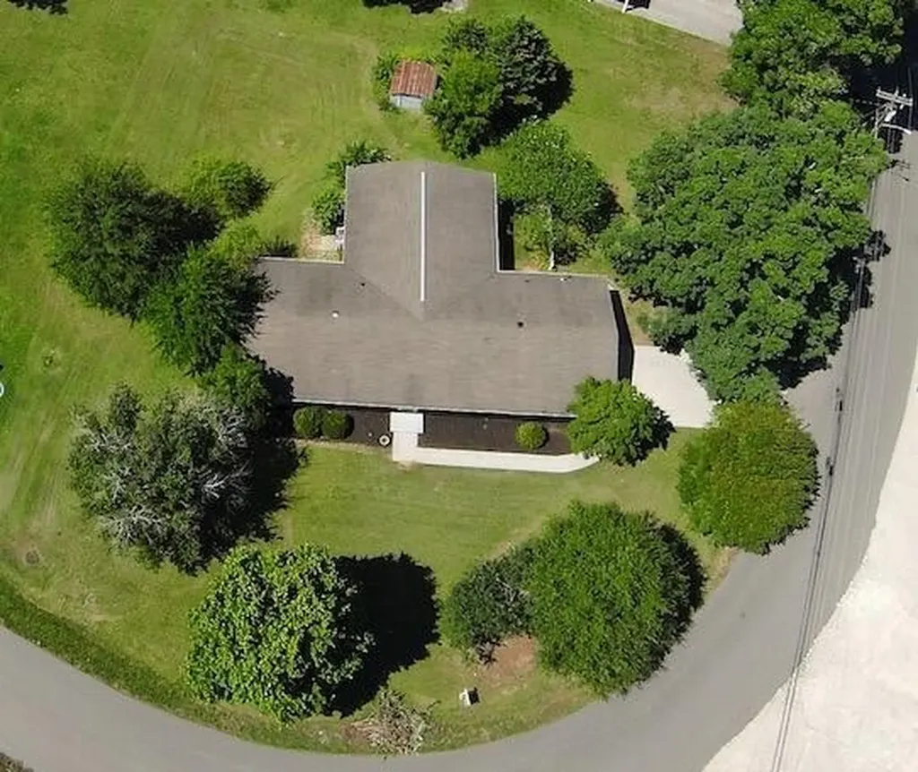 200 Country Club Drive, SW Cleveland TN 37311