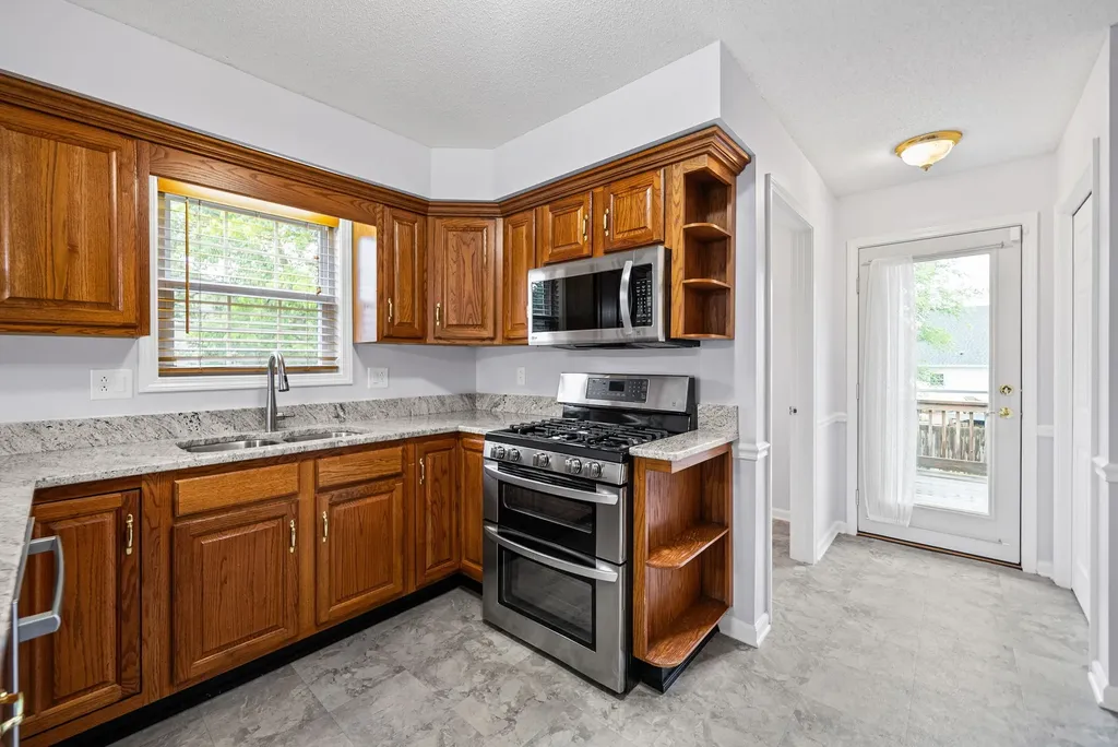 1115 Thornberry Drive Clarksville TN 37043