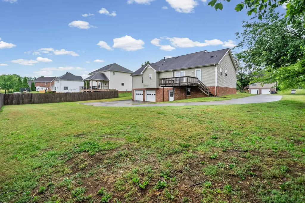 1115 Thornberry Drive Clarksville TN 37043